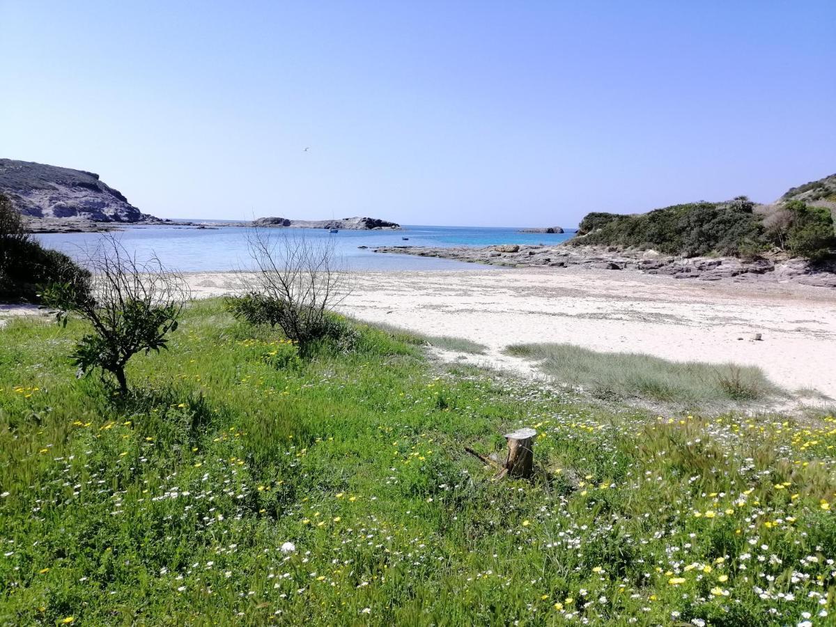 B&B Glamping Semaforo Capo Sperone Сант-Антиоко Экстерьер фото